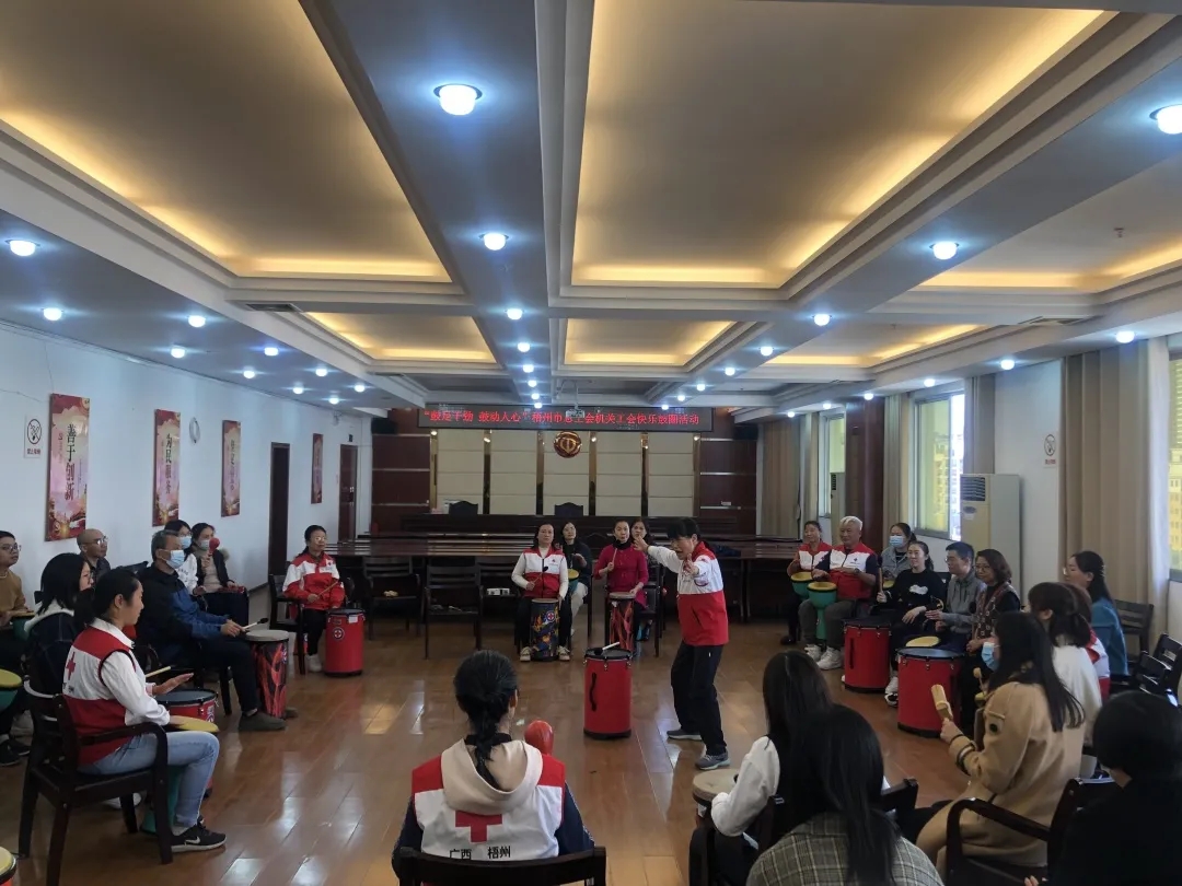 這鼓聲有魔力，讓你越聽越快樂