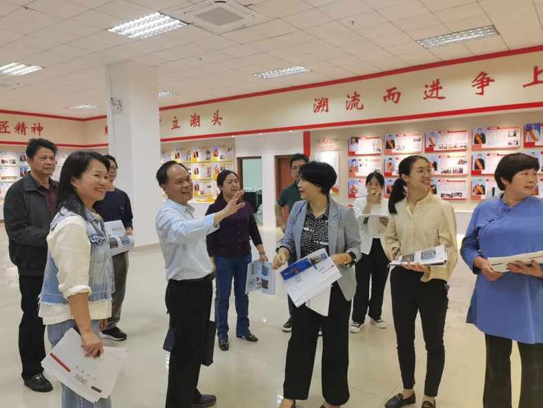 梧欽兩地工會召開六堡茶、坭興陶勞模工匠 聯(lián)盟創(chuàng)新成果展籌備交流會