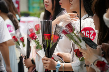本周六，到玫瑰湖公園尋找心動(dòng)時(shí)刻吧